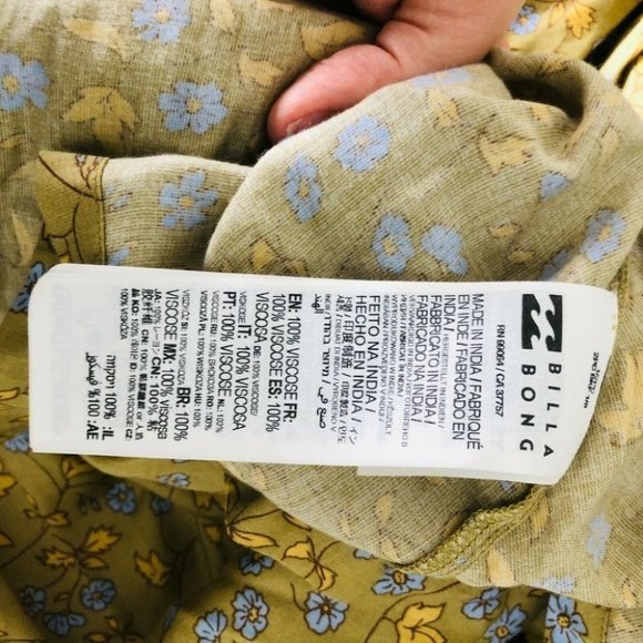 Billabong BNWT My Oasis Wrap Top Women's Size 12 Long Bell Sleeves RRP $90 - Picture 10 of 12